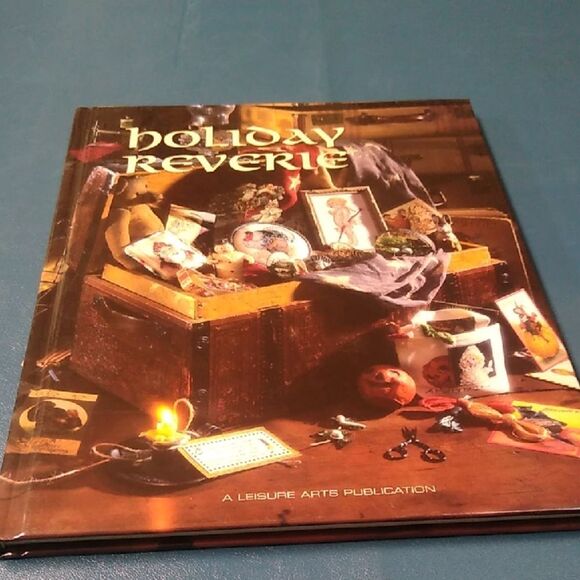 Leisure Arts Craft Book - Picture 1 of 9